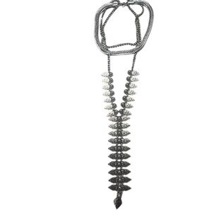 Elegant Silver Necklace